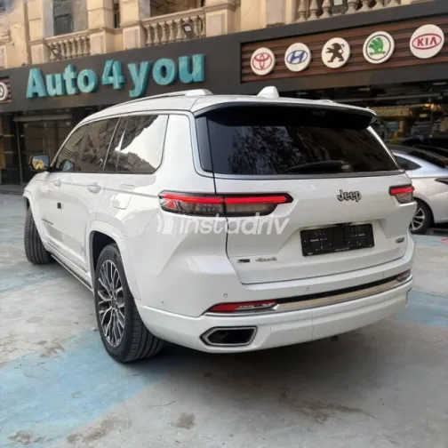 Jeep Grand Cherokee 2025 White Automatic New for Sale in Cairo - 3