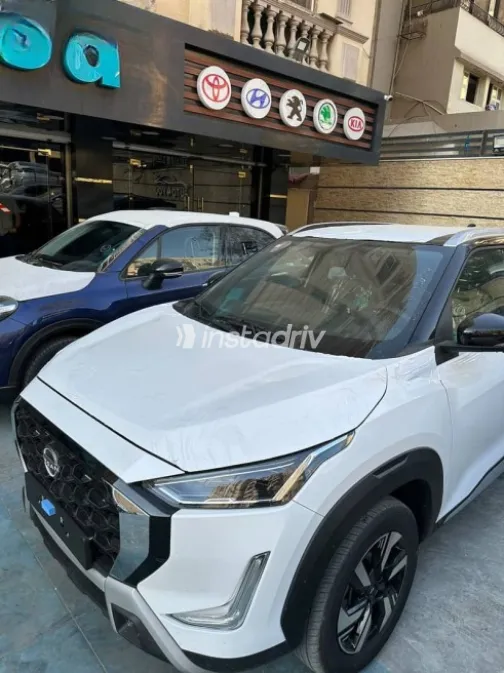Nissan Magnite 2027 White Automatic New for Sale in Nasr city - 1