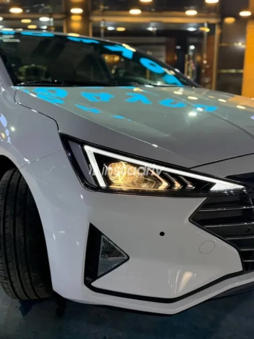 Hyundai Elantra 2027 White Automatic New for Sale in Nasr city - 9