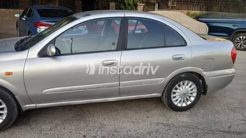 Nissan Sunny 2006 Silver Automatic Used for Sale in Heliopolis - 2