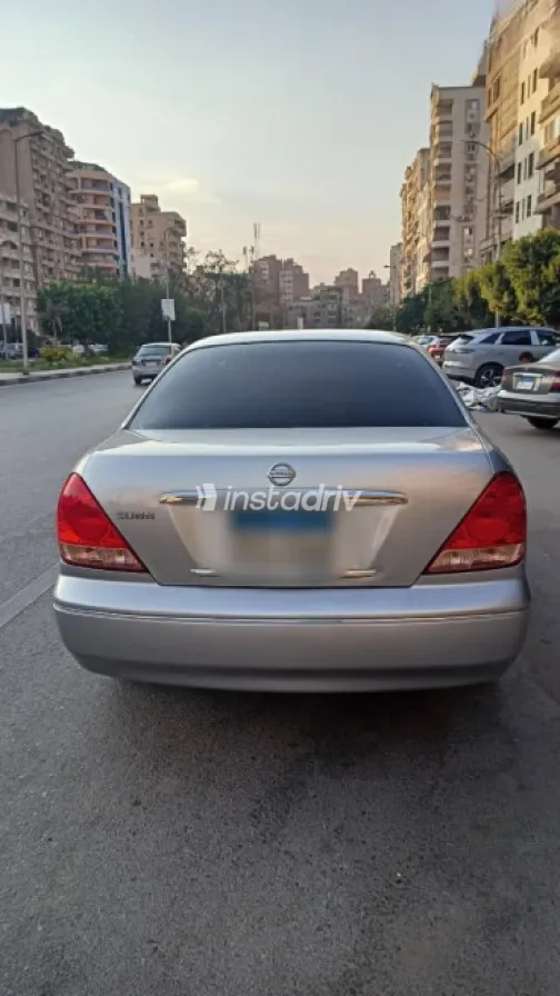 Nissan Sunny 2006 Silver Automatic Used for Sale in Heliopolis - 3