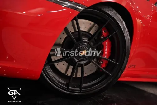 Porsche Carrera 2022 Red Automatic Used for Sale in Cairo - 4