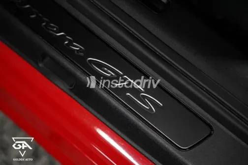 Porsche Carrera 2022 Red Automatic Used for Sale in Cairo - 5