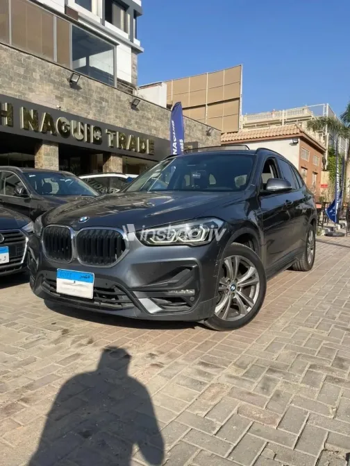 بي ام دبليو X1 2020 رمادي أوتوماتيك مستعملة للبيع في القاهرة الكبرى ( القاهرة - الجيزة) - 2