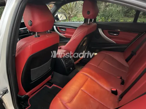 BMW 320 2017 Silver Automatic Used for Sale in Greater Cairo ( Cairo + Giza) - 4