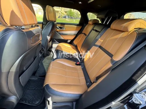 Land Rover Range Rover 2021 Black Automatic Used for Sale in Greater Cairo ( Cairo + Giza) - 8