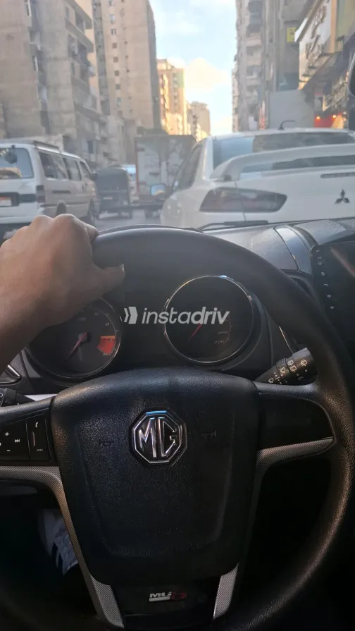 MG 5 2014 White Automatic Used for Sale in Greater Cairo ( Cairo + Giza) - 2