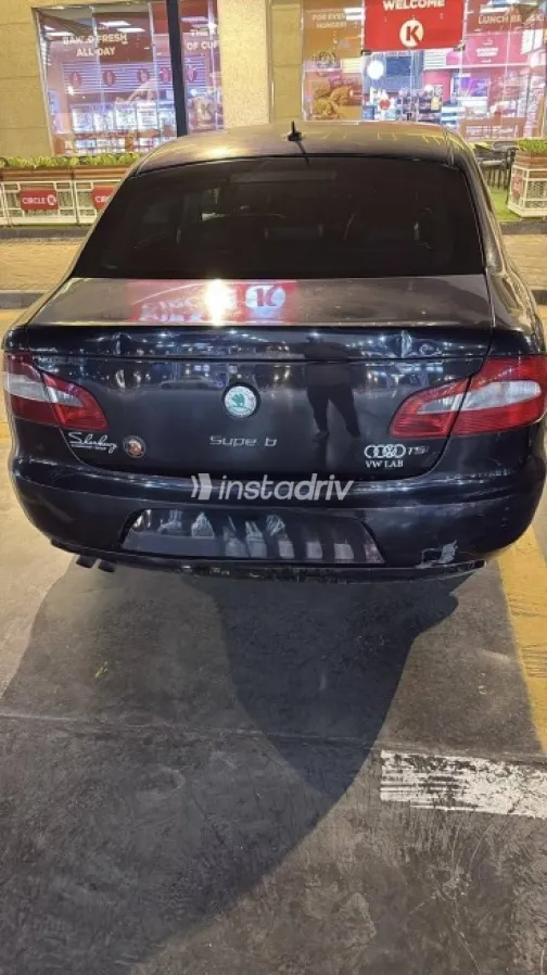 Skoda Superb 2011 Black Automatic Used for Sale in Madinaty - 1