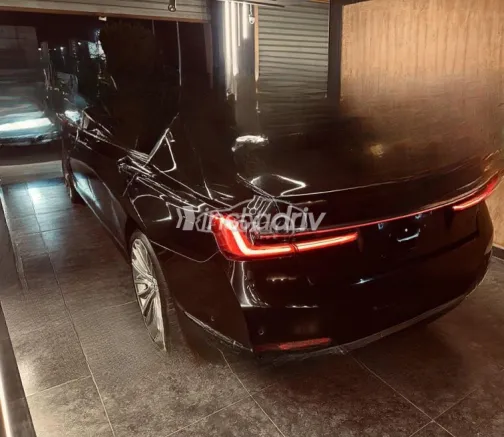 BMW 740 2020 Black Automatic Used for Sale in Cairo - 3
