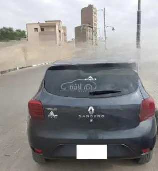 رينو سانديرو 2017 رمادي غامق أوتوماتيك مستعملة للبيع في طنطا