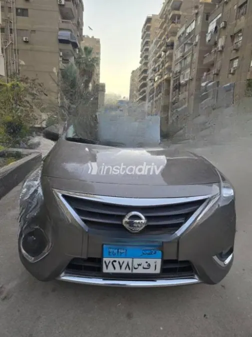 Nissan Sunny 2024 Gray Automatic Used for Sale in Cairo - 1