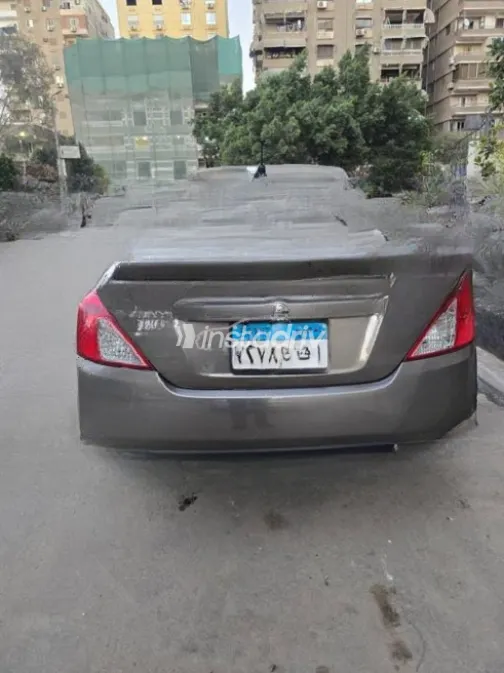Nissan Sunny 2024 Gray Automatic Used for Sale in Cairo - 2