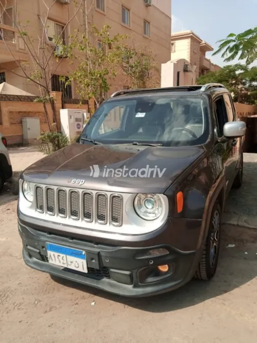Jeep Renegade 2019 Brown Automatic Used for Sale in Nasr city - 4