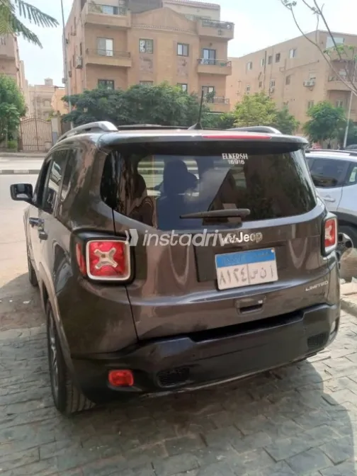 Jeep Renegade 2019 Brown Automatic Used for Sale in Nasr city - 9