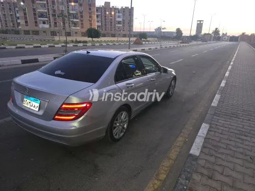 Mercedes C 180 2013 Silver Automatic Used for Sale in Greater Cairo ( Cairo + Giza) - 5
