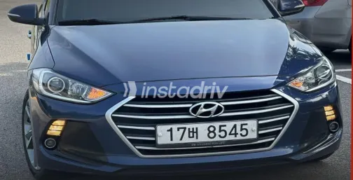 Hyundai Elantra AD 2018 Blue Automatic Used for Sale in Greater Cairo ( Cairo + Giza) - 4
