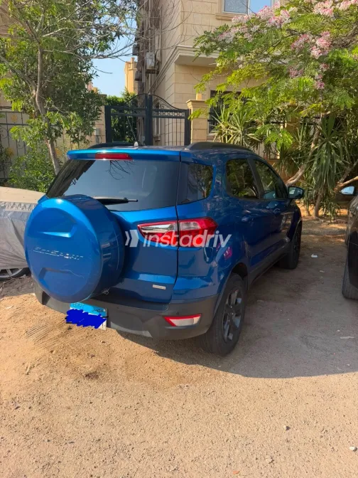 فورد ايكو سبورت 2018 أزرق أوتوماتيك مستعملة للبيع في القاهرة الكبرى ( القاهرة - الجيزة) - 1