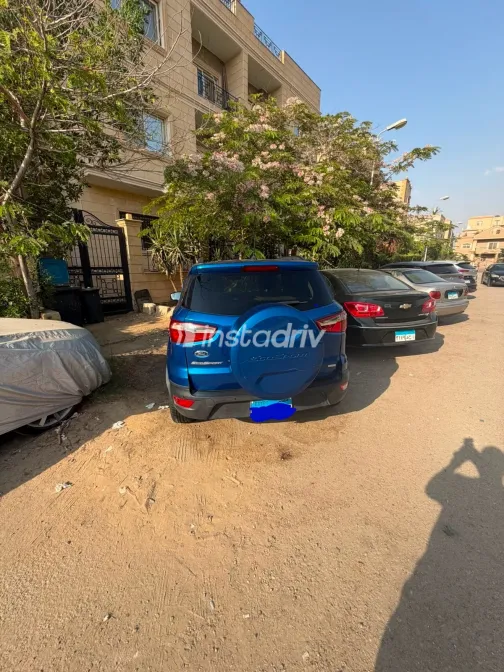 فورد ايكو سبورت 2018 أزرق أوتوماتيك مستعملة للبيع في القاهرة الكبرى ( القاهرة - الجيزة) - 5