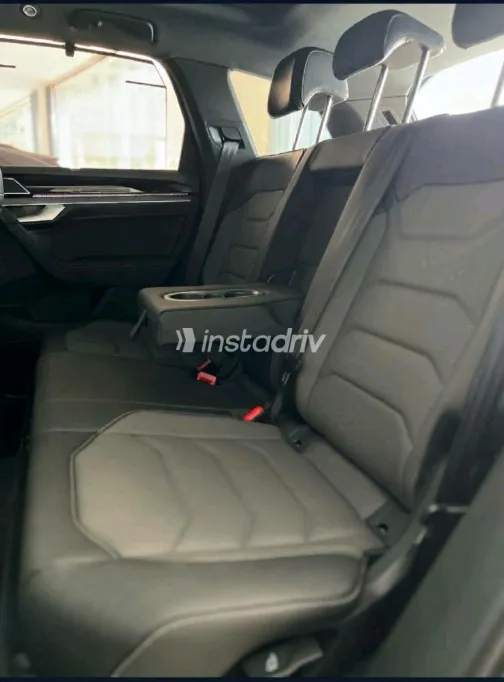 Volkswagen Touareg 2024 White Automatic Used for Sale in Greater Cairo ( Cairo + Giza) - 6