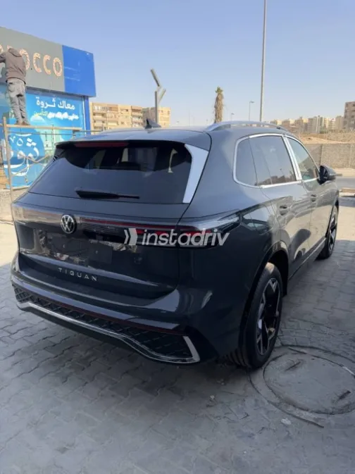 Volkswagen Tiguan 2026 Gray Automatic New for Sale in Cairo - 4