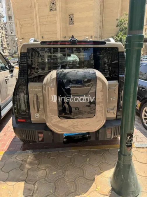 Jetour T2 2025 Beige Automatic Used for Sale in Maadi - 4