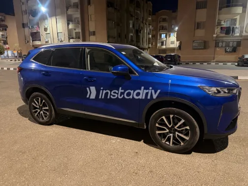 Haval H6 2022 Blue Automatic Used for Sale in Greater Cairo ( Cairo + Giza) - 4