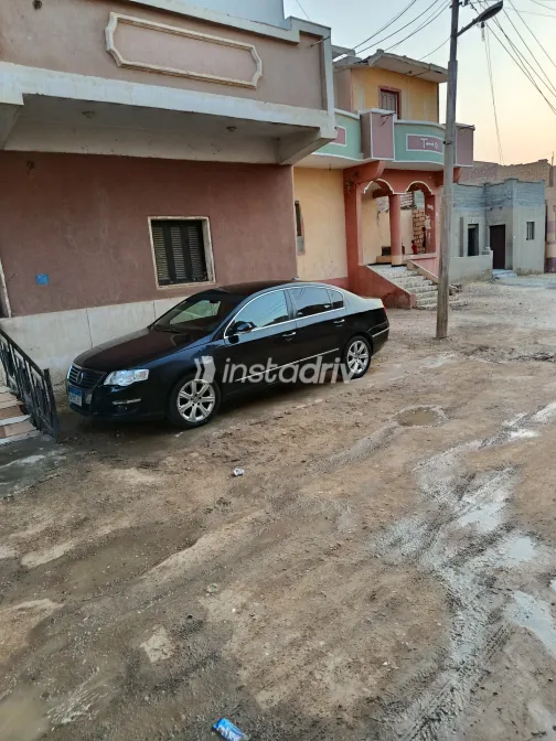 Volkswagen Passat 2007 Black Automatic Used for Sale in Greater Cairo ( Cairo + Giza) - 3