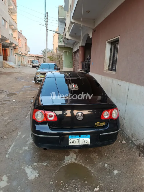 Volkswagen Passat 2007 Black Automatic Used for Sale in Greater Cairo ( Cairo + Giza) - 4