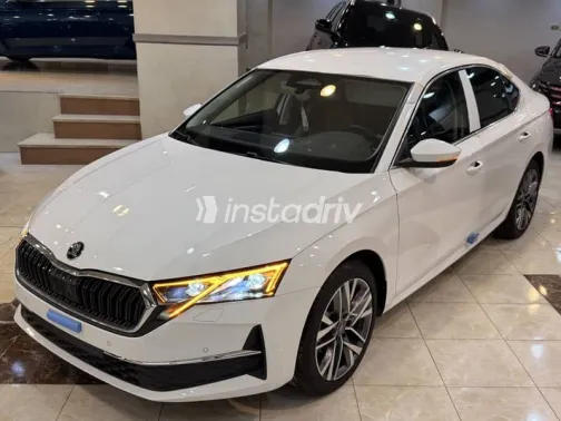 Skoda Octavia 2026 White Automatic New for Sale in Cairo - 4