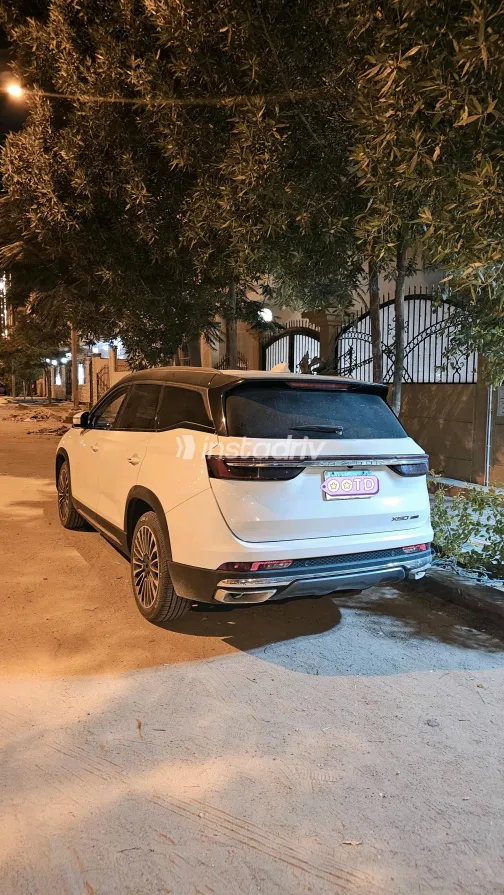 Jetour X90 Plus 2024 White Automatic Used for Sale in Greater Cairo ( Cairo + Giza) - 2