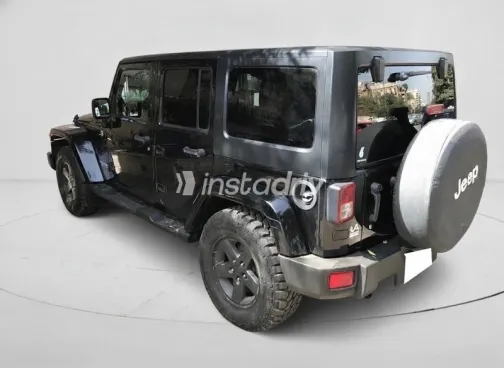 Jeep Wrangler 2014 Black Automatic Used for Sale in Greater Cairo ( Cairo + Giza) - 3