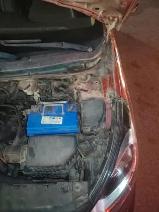 Hyundai Accent 2012 Red Automatic Used for Sale in Greater Cairo ( Cairo + Giza)