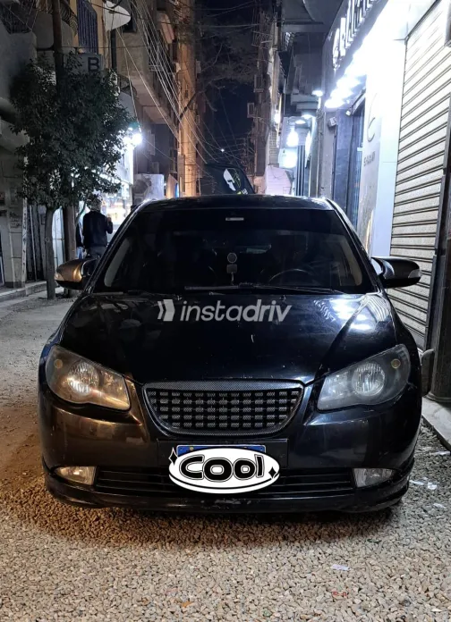 Hyundai Elantra 2010 Black Automatic Used for Sale in Greater Cairo ( Cairo + Giza) - 3