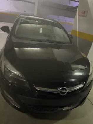 Opel Astra 2019 Black Automatic Used for Sale in Greater Cairo ( Cairo + Giza)