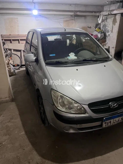 Hyundai Getz 2010 Silver Automatic Used for Sale in Greater Cairo ( Cairo + Giza) - 1