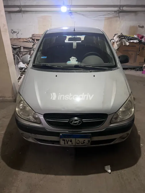 Hyundai Getz 2010 Silver Automatic Used for Sale in Greater Cairo ( Cairo + Giza) - 2