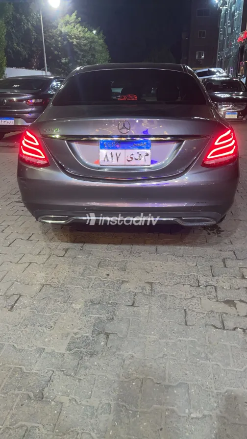 Mercedes C 180 2017 Gray Automatic Used for Sale in Greater Cairo ( Cairo + Giza) - 6