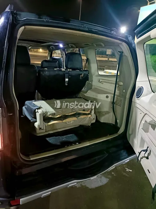 Mitsubishi Pajero 2012 Black Automatic Used for Sale in Greater Cairo ( Cairo + Giza) - 3