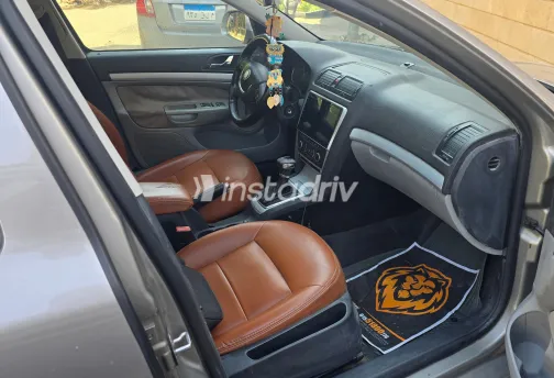 Skoda Fantasia 2010 Beige Automatic Used for Sale in Greater Cairo ( Cairo + Giza) - 5
