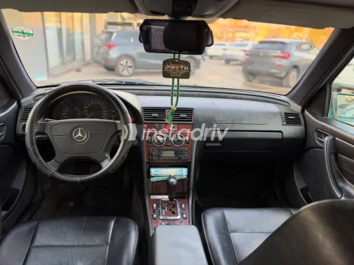 Mercedes C 180 1999 Green Automatic Used for Sale in Greater Cairo ( Cairo + Giza) - 3