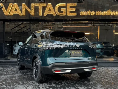 Nissan Qashqai 2025 Green Automatic Used for Sale in Greater Cairo ( Cairo + Giza) - 3