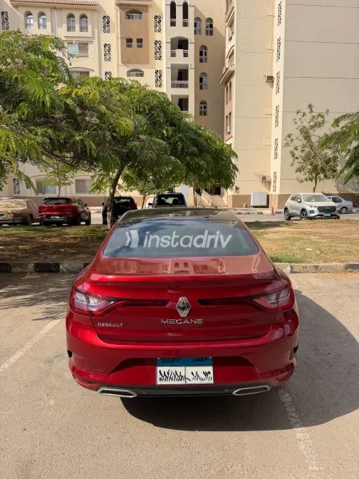 Renault Megane 2022 Red Automatic Used for Sale in Greater Cairo ( Cairo + Giza) - 6