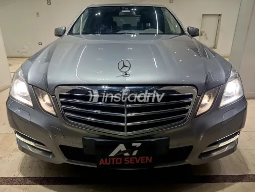 Mercedes E 300 2010 Silver Automatic Used for Sale in Greater Cairo ( Cairo + Giza) - 1