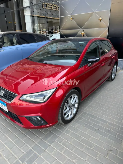Seat Ibiza 2025 Red Automatic Used for Sale in Greater Cairo ( Cairo + Giza) - 6