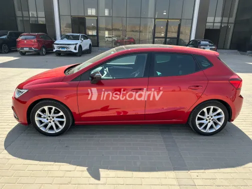 Seat Ibiza 2025 Red Automatic Used for Sale in Greater Cairo ( Cairo + Giza) - 7