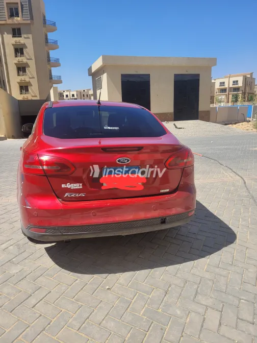 Ford Focus 2016 White Automatic Used for Sale in Greater Cairo ( Cairo + Giza) - 2