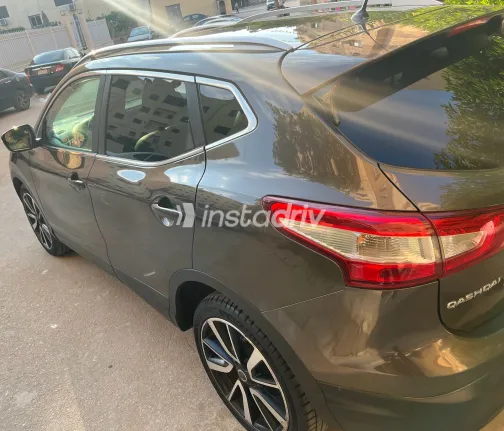 Nissan Qashqai 2017 Brown Automatic Used for Sale in Greater Cairo ( Cairo + Giza) - 4