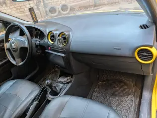 Seat Ibiza 2006 Yellow Manual Used for Sale in Greater Cairo ( Cairo + Giza)