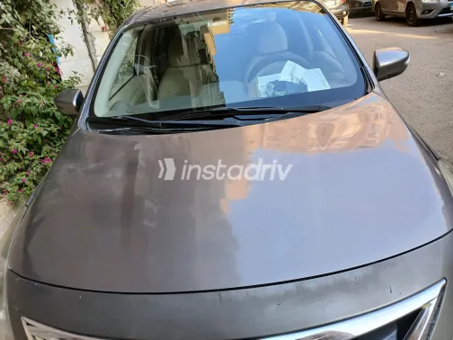 Nissan Sunny 2016 Gray Automatic Used for Sale in Greater Cairo ( Cairo + Giza) - 5
