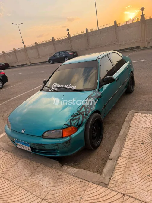 Honda Civic 1993 Green Automatic Used for Sale in Greater Cairo ( Cairo + Giza) - 3